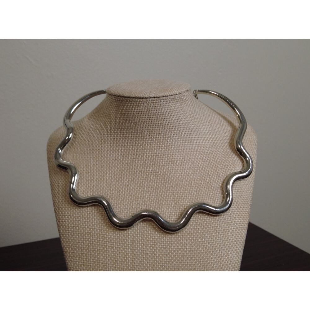 Chic necklace